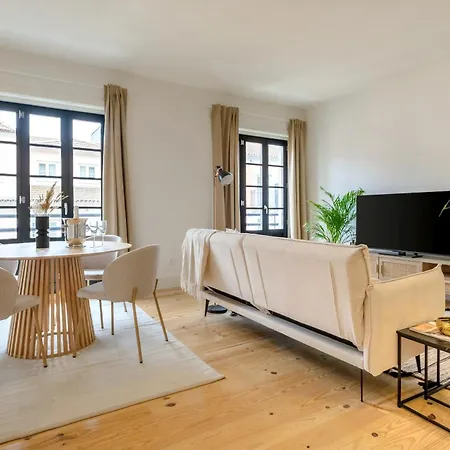 Art Deco 23 Luxury 2br Downtown Metro Ac Apartment