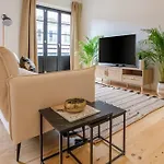 Апартаменты Art Deco 23 Luxury 2br Downtown Metro Ac