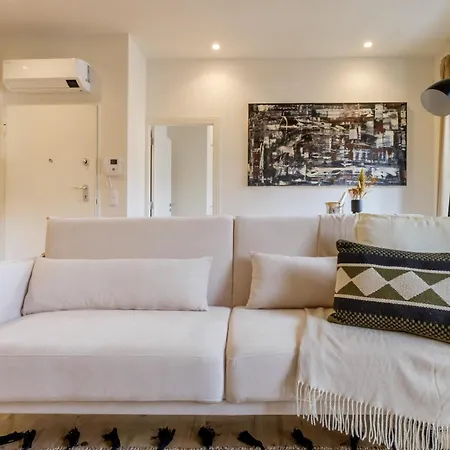 Art Deco 23 Luxury 2br Downtown Metro Ac Apartman *