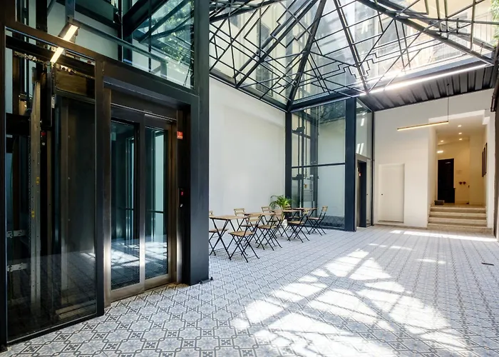 Art Deco 23 Luxury 2br Downtown Metro Ac Apartman Porto