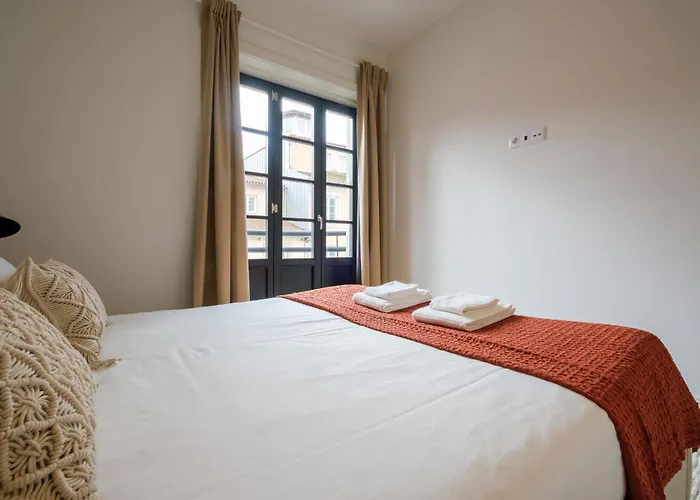 Art Deco 23 Luxury 2br Downtown Metro Ac شقة *